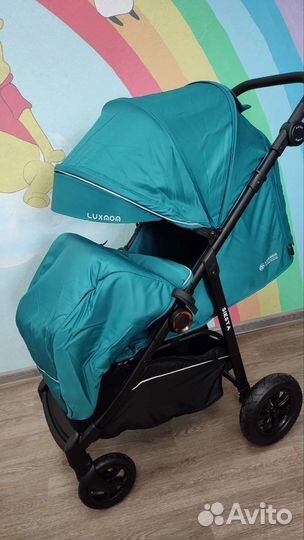 Прогулочная коляска новая