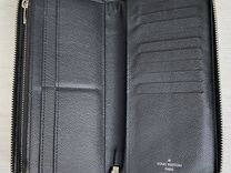 Бумажник Zippy Vertical от Louis Vuitton