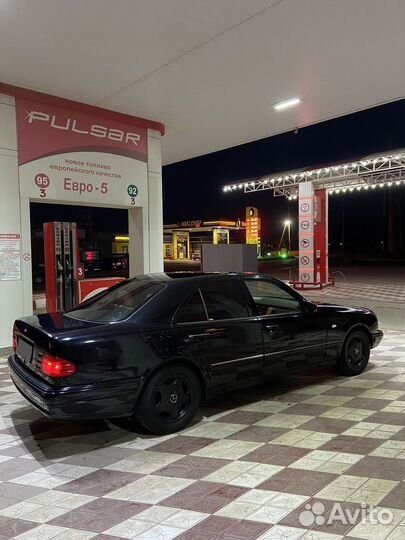 Mercedes-Benz E-класс 3.2 AT, 1995, 80 000 км