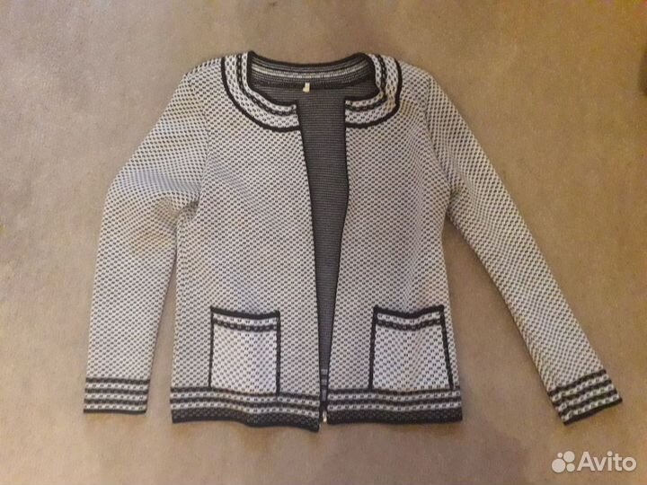Кофта трикотаж, р.48 новая
