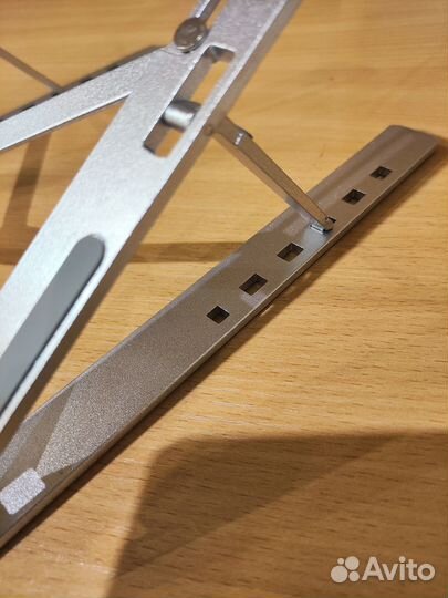 Металлическая подставка для ноутбука, планшета