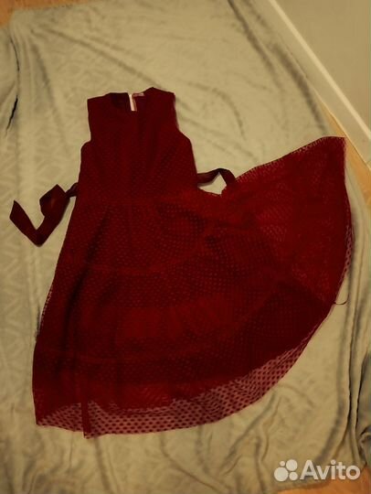 Платье нарядное 134 140