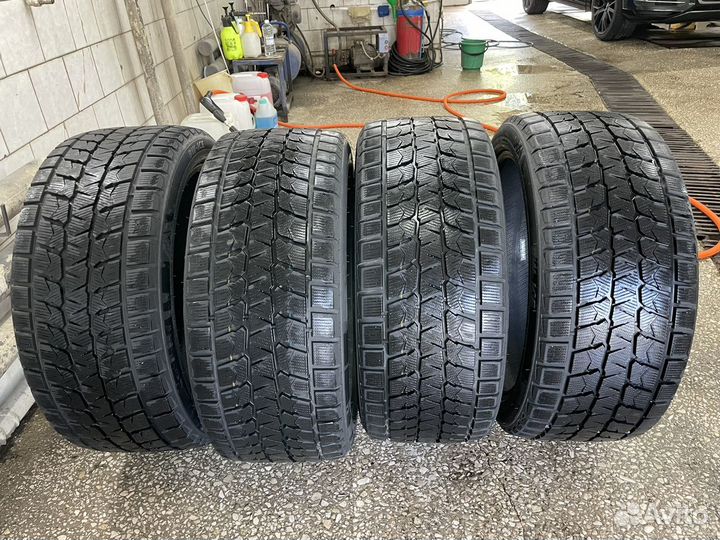 Bearway BW-ICE 285/40 R22 106S