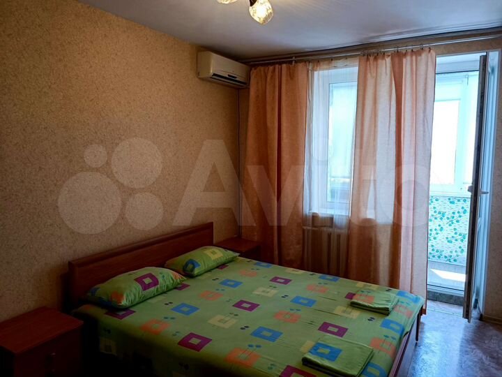 2-к. квартира, 57 м², 3/9 эт.