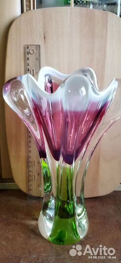 Бронь для Юлии. Ваза Богемское цветное стекло