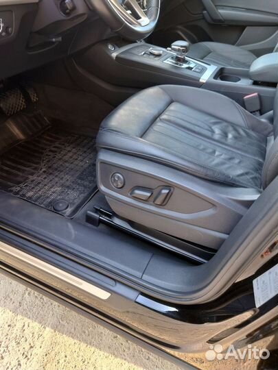 Audi Q5 2.0 AMT, 2017, битый, 40 000 км