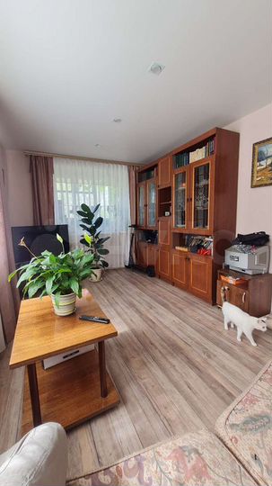 2-к. квартира, 43 м², 1/2 эт.