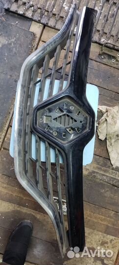 Решетка радиатора Рено kaptur