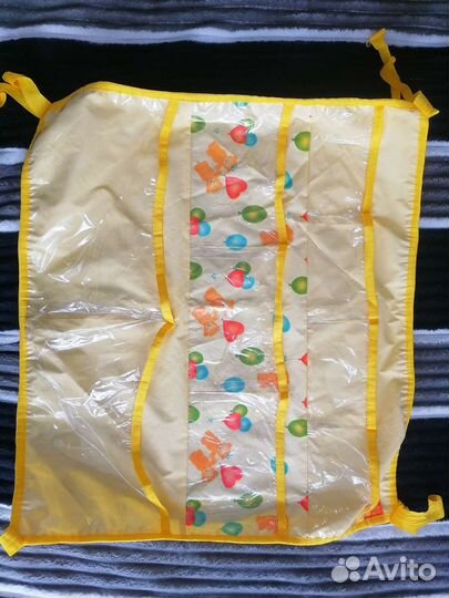 Органайзер на детскую кроватку