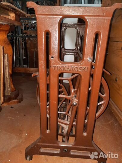 Станина от швейной машинки Тиккакоски мангал стол