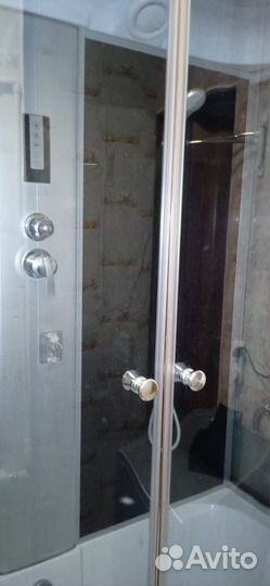 Душевая кабина с ванной