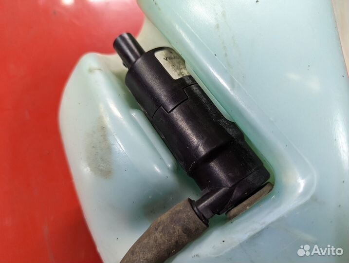 Бачок омывателя Audi A6 C5