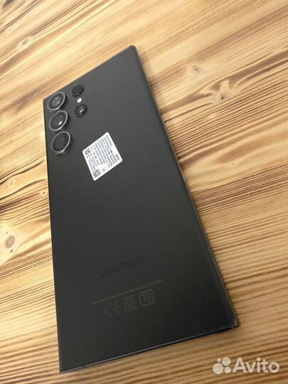 Samsung Galaxy S23 Ultra, 12/256 ГБ