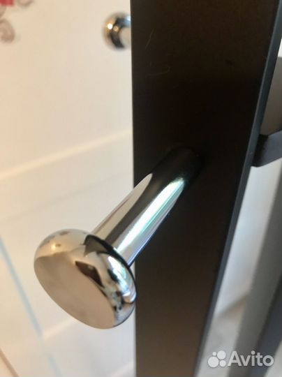 Вешалка напольная металлическая