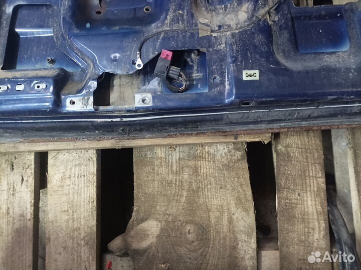 Крышка багажника пятая дверь Saab 9000 Рест