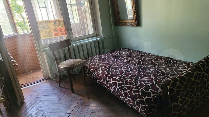 Комната 13 м² в 3-к., 2/5 эт.