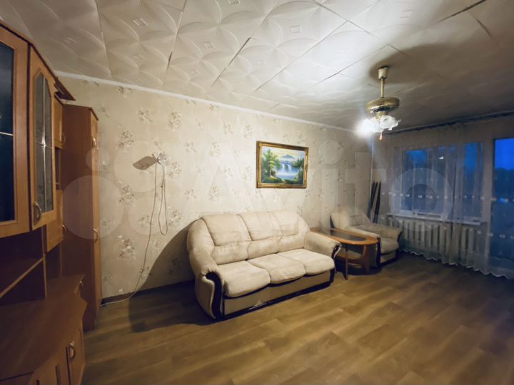 2-к. квартира, 45 м², 3/9 эт.