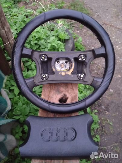 Рулевое колесо на Ауди 80 и 100 с3 и с4