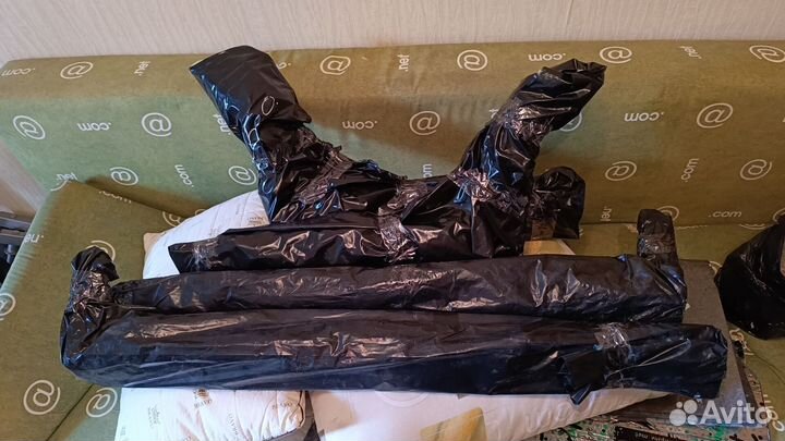 Накладки на пороги ваз 2114