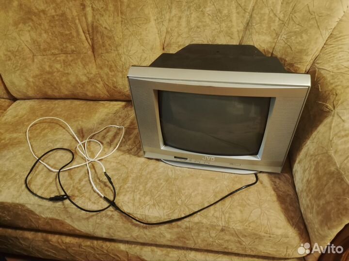 Телевизор JVC AV-1400UE