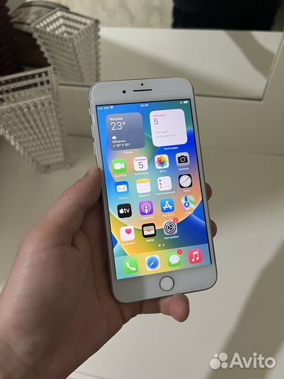 iPhone 8 Plus, 128 ГБ