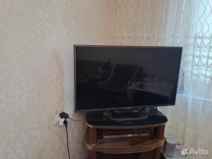 Телевизор