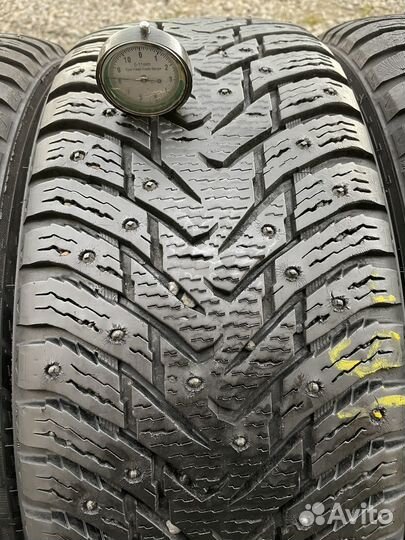 Nokian Tyres Hakkapeliitta 8 SUV 225/60 R17
