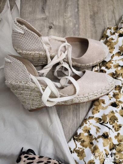 Большой пакет женской одежды на лето