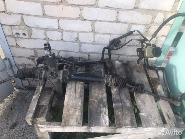 Рулевая рейка toyota corolla ee101