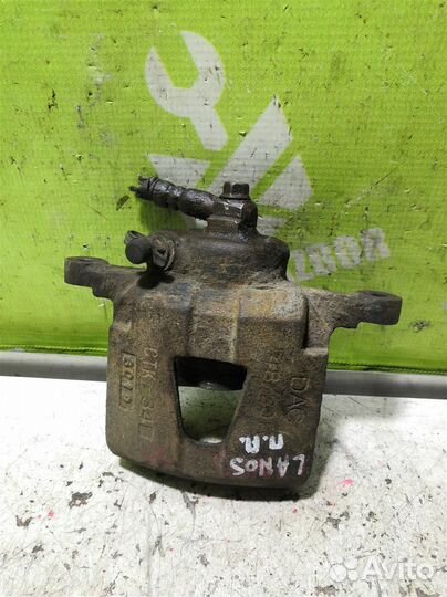 Суппорт передний правый Шевроле Ланос