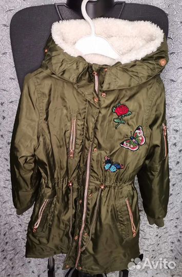 Парка для девочки 134 размера. Цвет хаки
