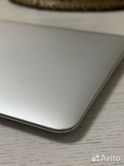 Apple MacBook Air 11 2014