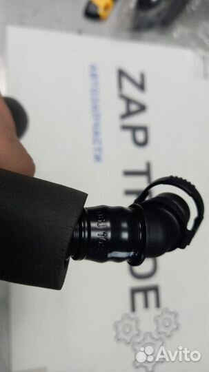 Ветиляционная трубка 06J 103 221 (06J103221)