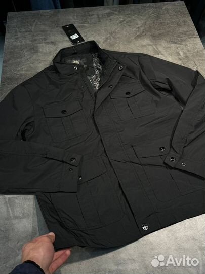 Курточка мужская