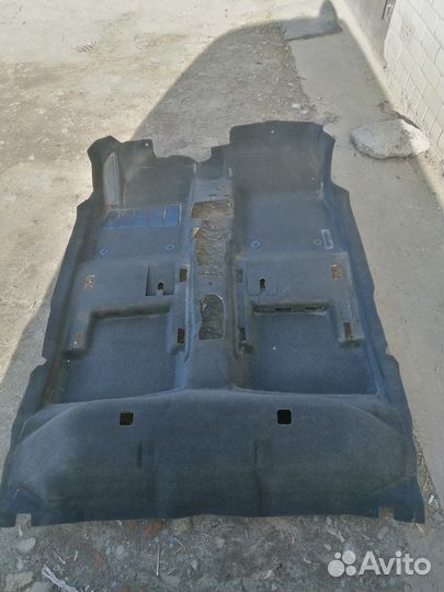 Ковролин, Пол салона Chevrolet Cruze J300