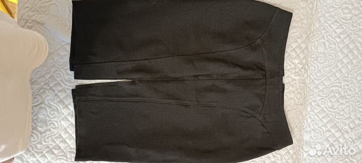 Отдам бесплатно вещи на 44-46 размер