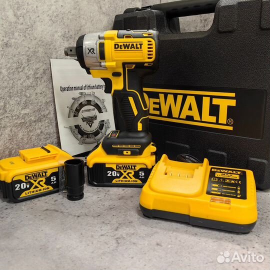 Гайковёрт DeWalt 350 Нм 20V ударный аккумуляторный