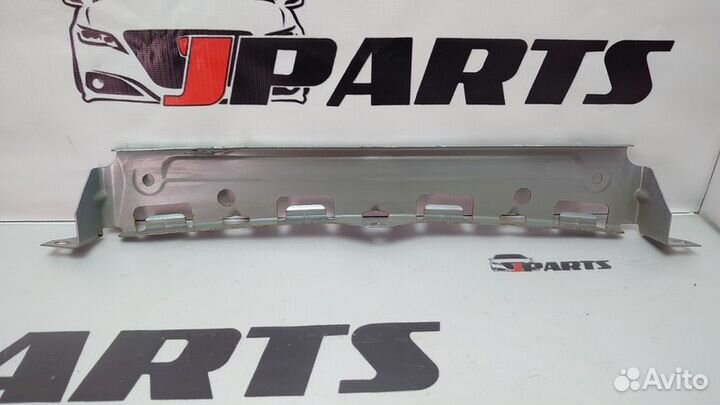 Кронштейн заднего бампера Mitsubishi Lancer X (200