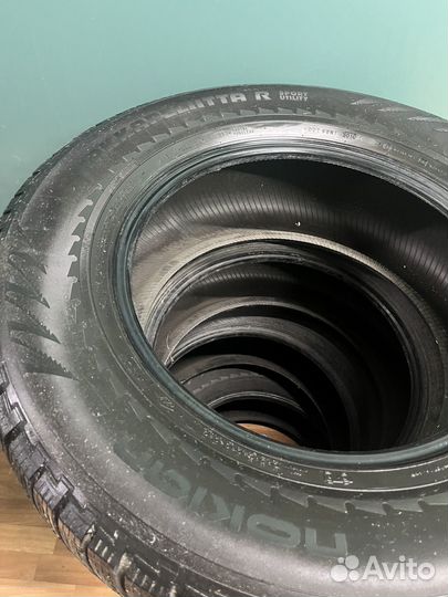 Nokian Tyres Hakkapeliitta R SUV 285/60 R18 108R