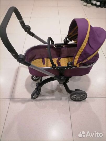 Игрушечная коляска большая