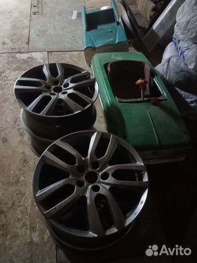 Диски на lexus r18