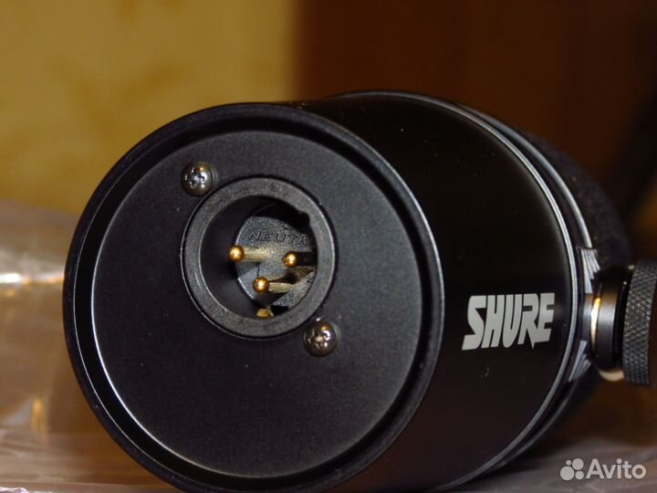 Shure MV7 X Оригинал Новый