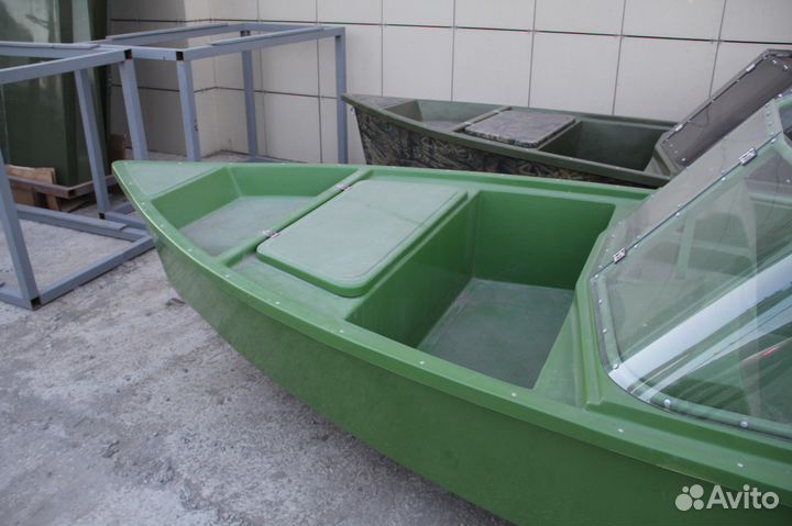 Лодка Астраханская Raskat 53DC верфь RiverBoat
