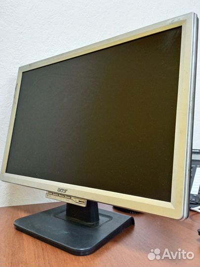 Монитор Acer 19