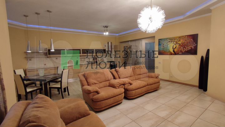 4-к. квартира, 149,9 м², 1/4 эт.