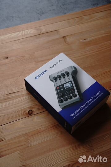 Zoom PodTrak P4 Podcast Recorder