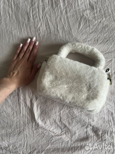 Меховая сумочка