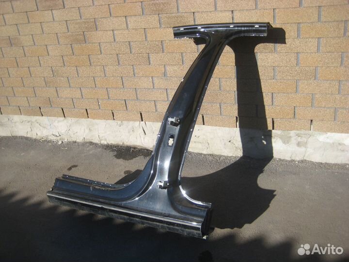 Левый порог со стойкой Audi A4 B8