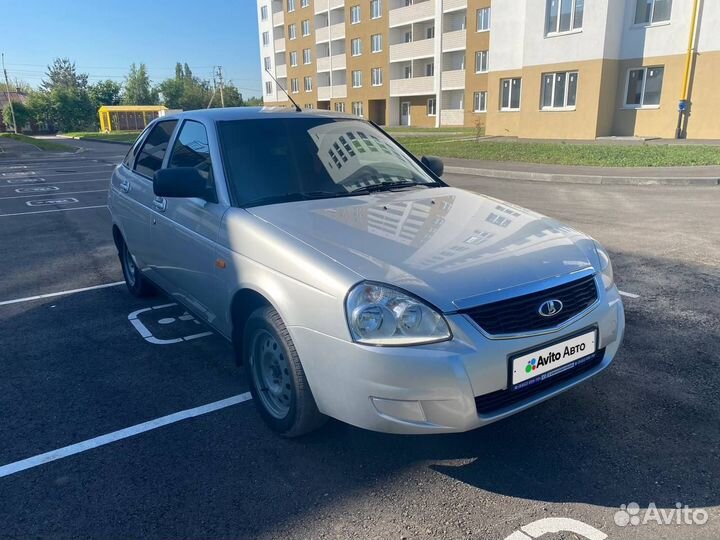 LADA Priora 1.6 МТ, 2014, 200 000 км