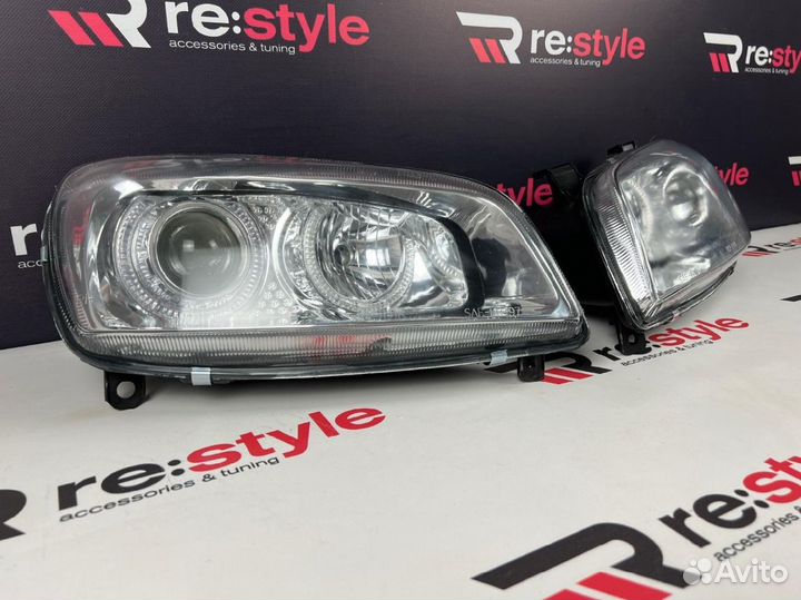 Фары Toyota RAV4 (XA10) 97-00г Линза Светлые N1911